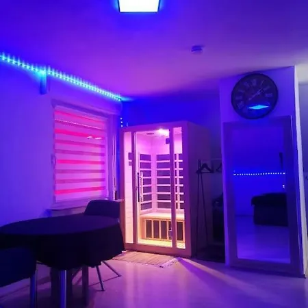 Am Kurpark Mit Privater Innensauna & Led! Schluesselbox Апартаменты