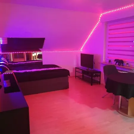 Am Kurpark Mit Privater Innensauna & Led! Schluesselbox * Boppard